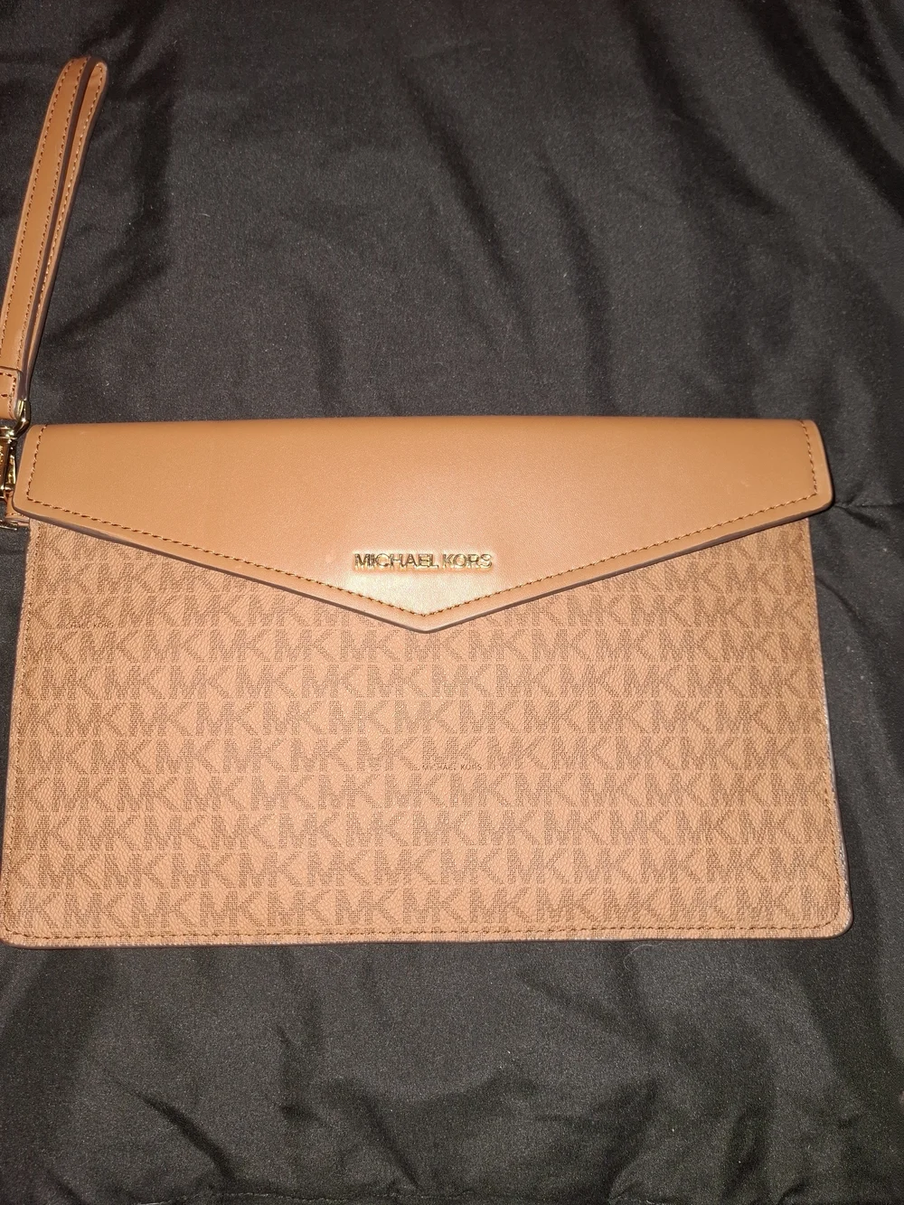 Michael Kors Tan/Brown Signature Envelope Wristlet